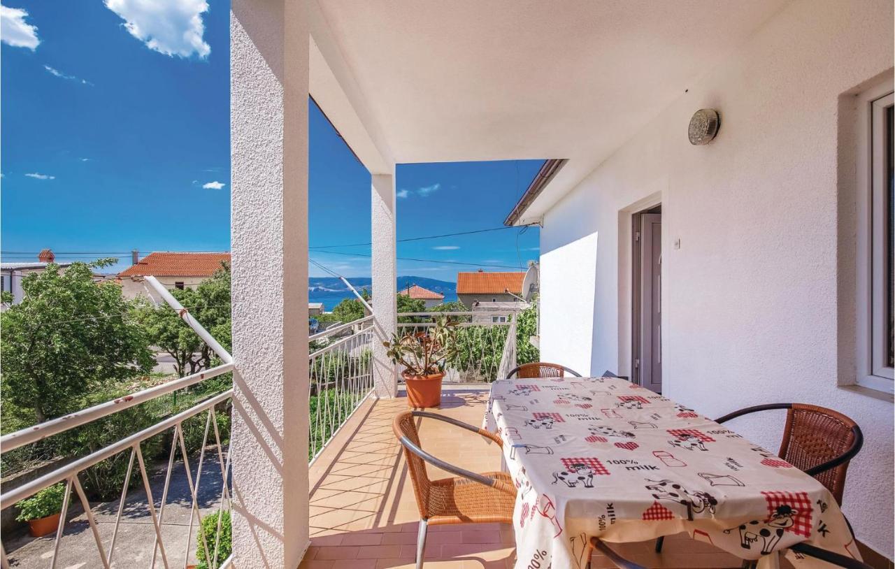 2 Bedroom Stunning Apartment In Novi Vinodolski Exterior foto